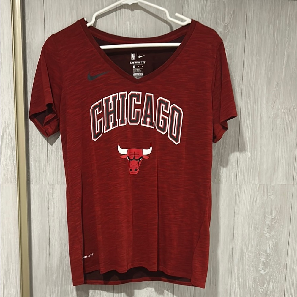 Nike Womens V Neck, Dri-Fit Chicago Bulls Fitted Short Sleeve Tee